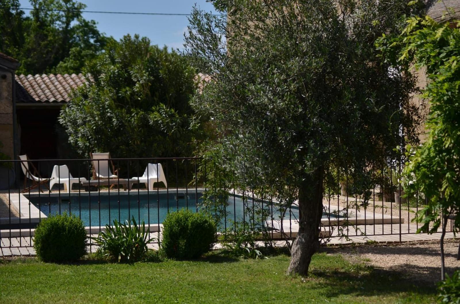 Ferme St Pierre 2 Suites Avec Repas, Piscine, Clim, Cheminee Ou Baignoire Spa Chabeuil Buitenkant foto